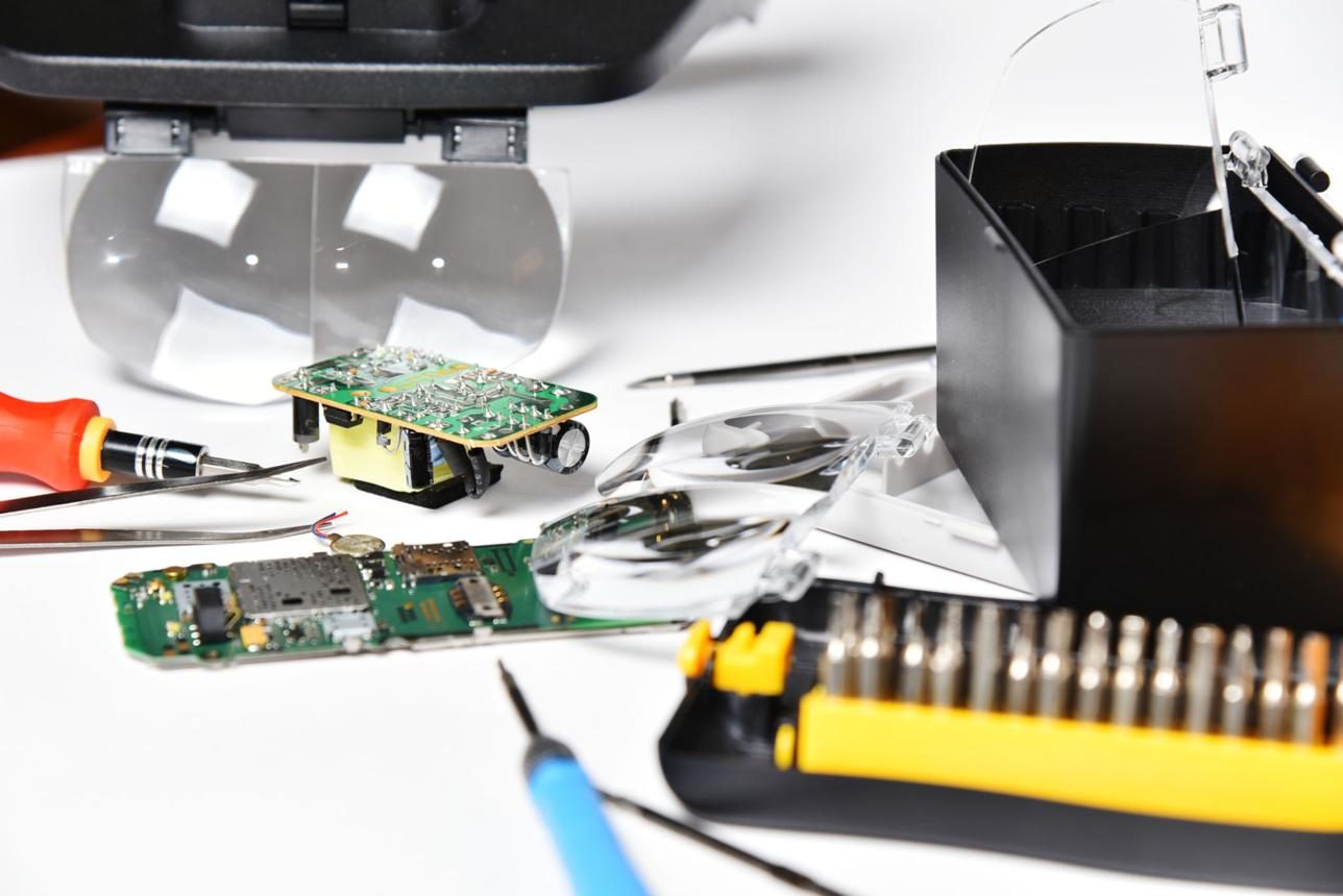 S2- vs. CRV-Schraubendreherbits für die Elektronikreparatur: Welcher ist besser für Präzisionsschraubendreher-Sets?